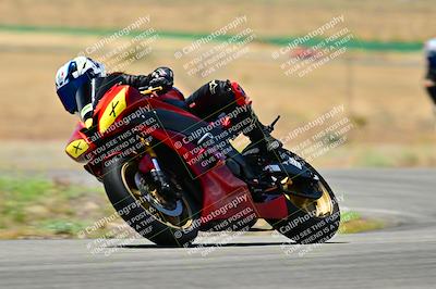media/May-16-2025-2WTD (Fri) [[87c82739e1]]/B Group/Session 3 (Turn 4)/